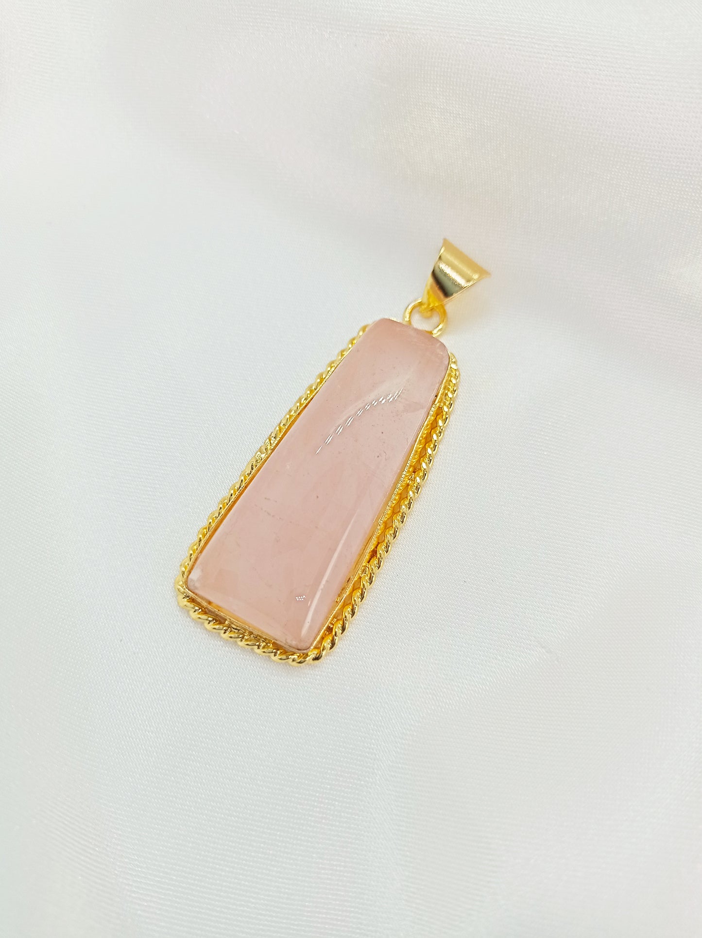 Rose quartz Pendant