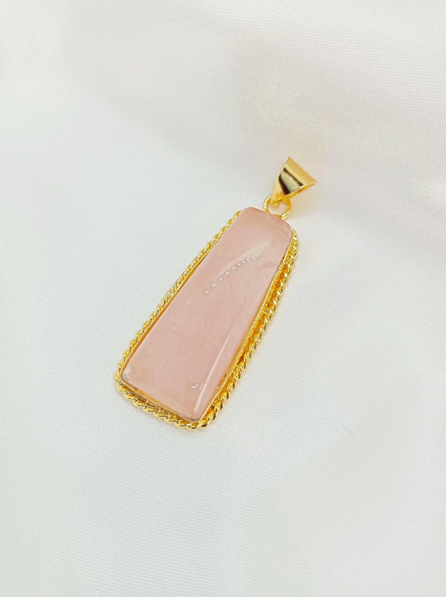 Rose quartz Pendant