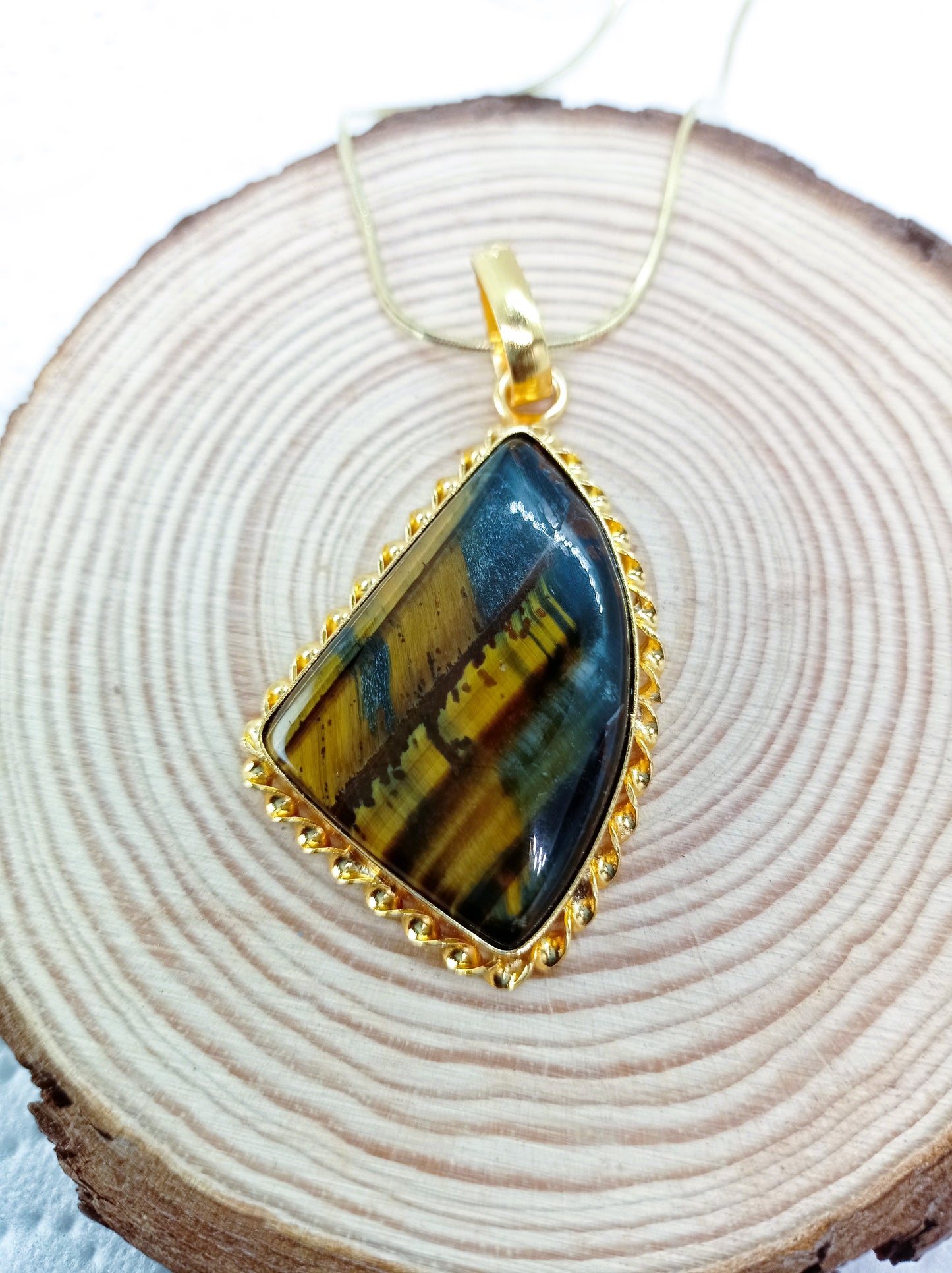 Tiger eye natural stone gold pendant