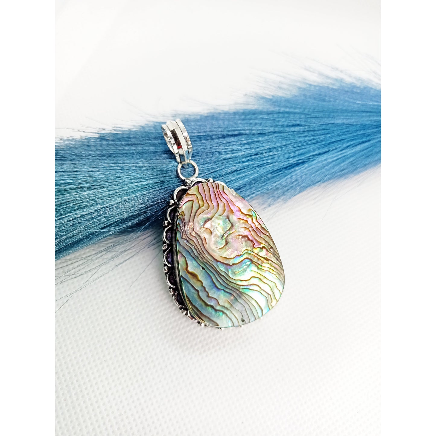Wisiorek z muszli Abalone