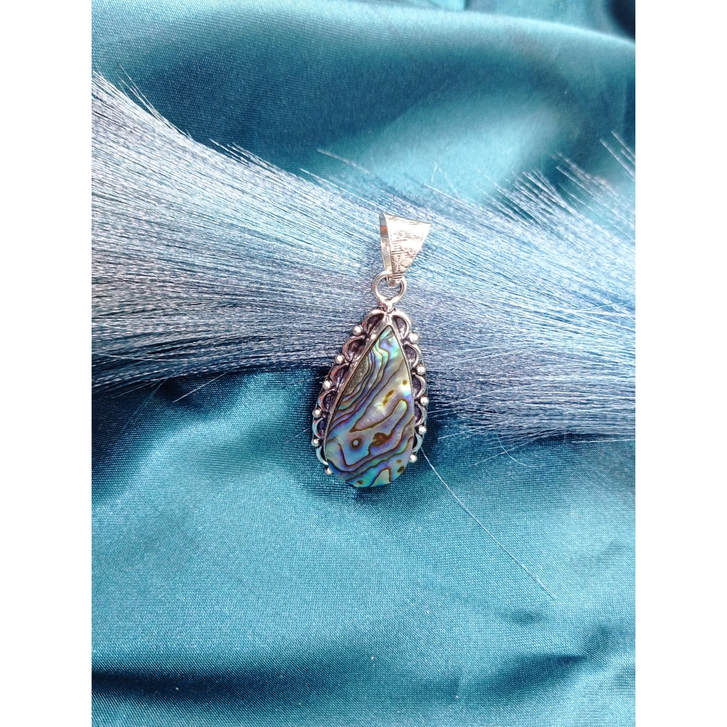 Wisiorek z muszli Abalone