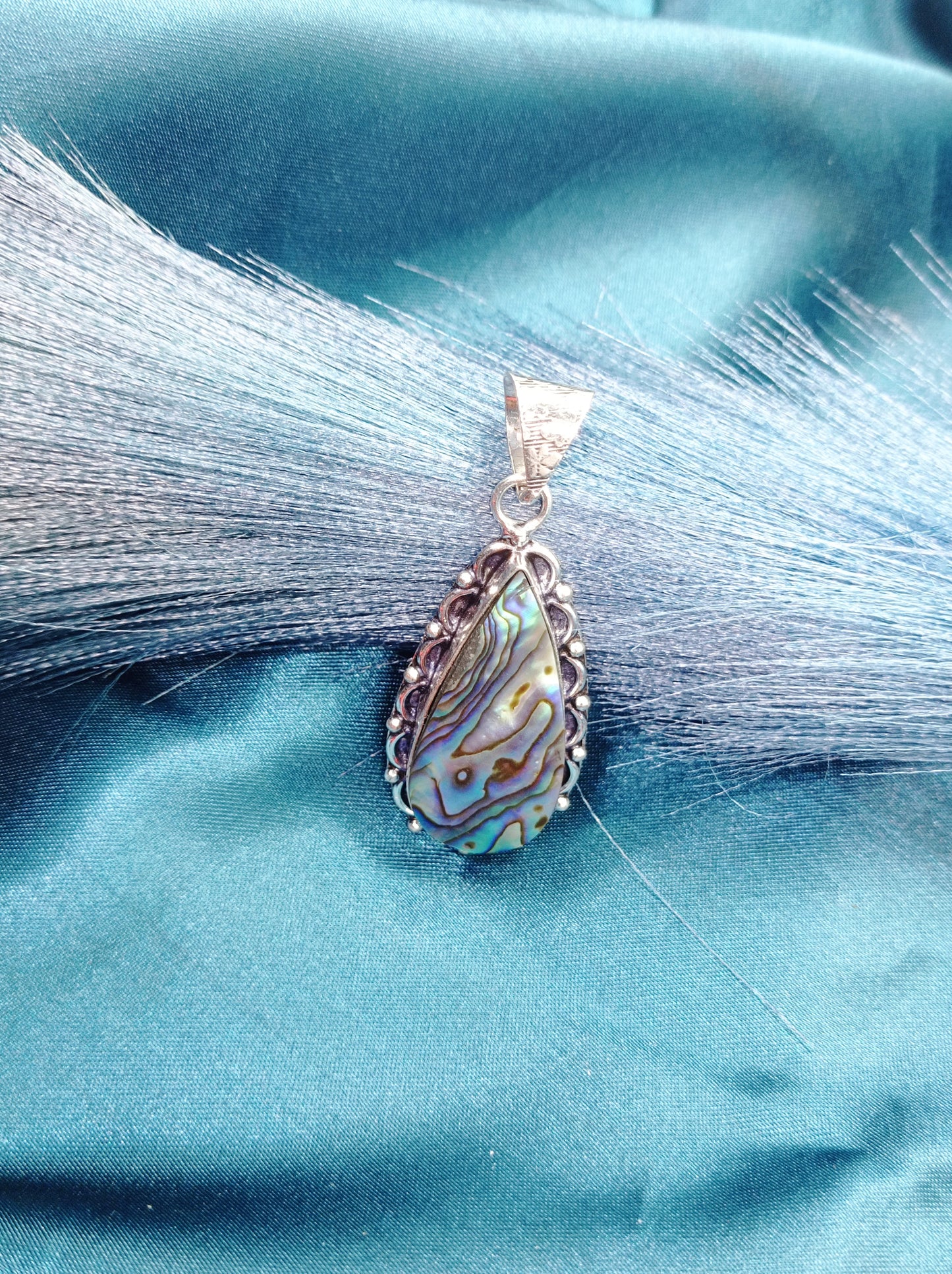 Wisiorek z muszli Abalone