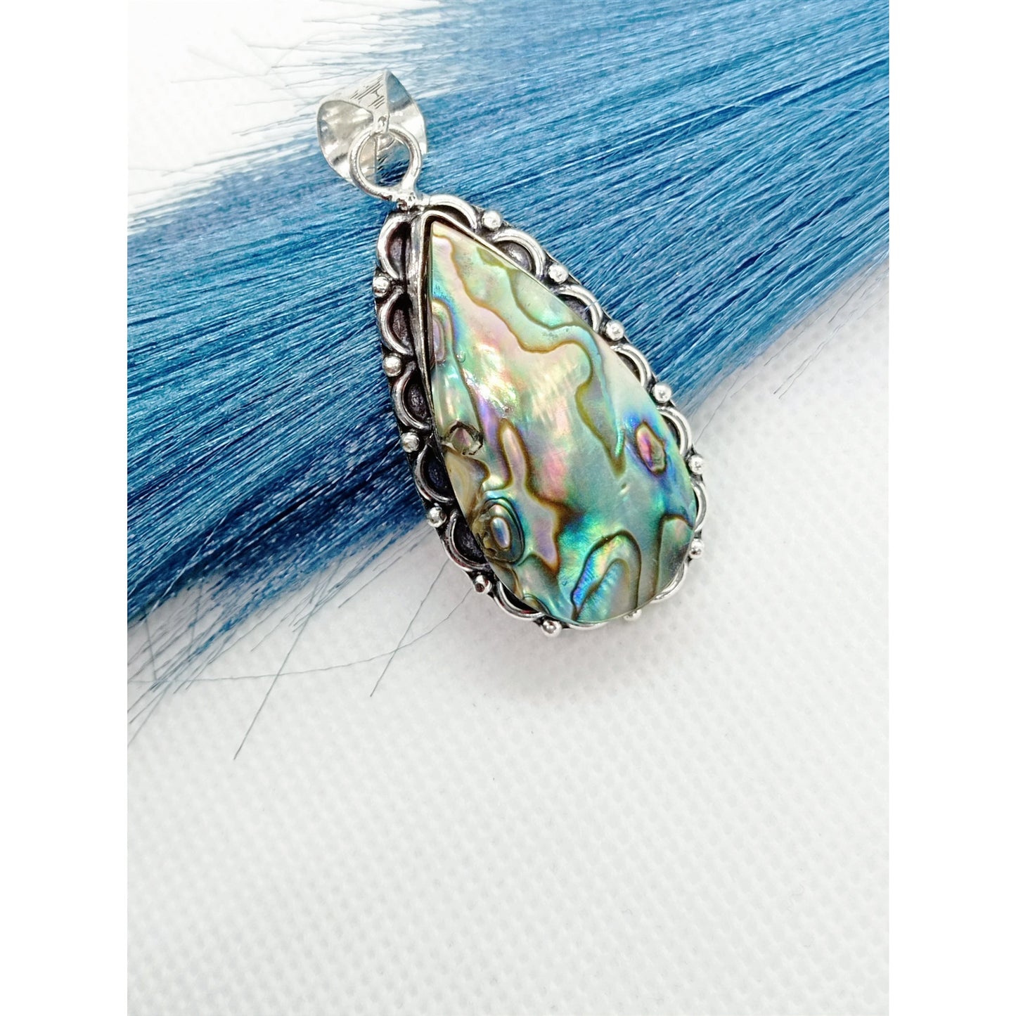 Wisiorek z muszli Abalone