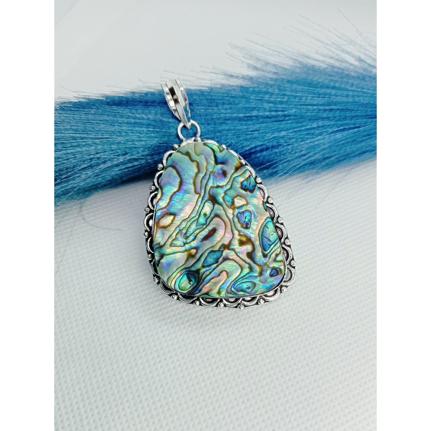 Wisiorek z muszli Abalone