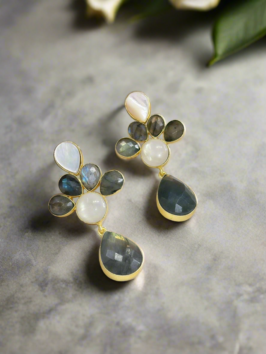 Labradorite and Mother of pearl earrings